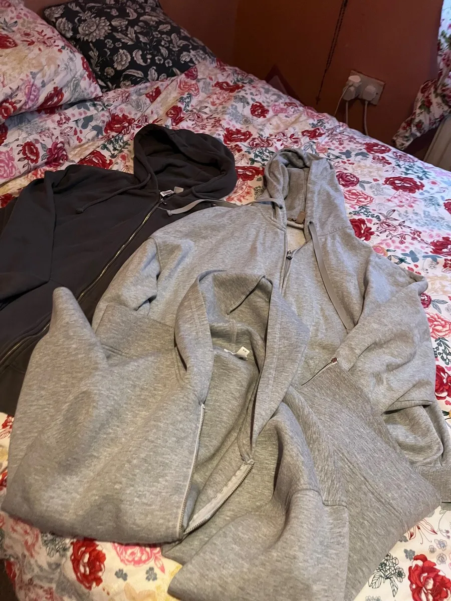 Three H&M hoodies - Image 1