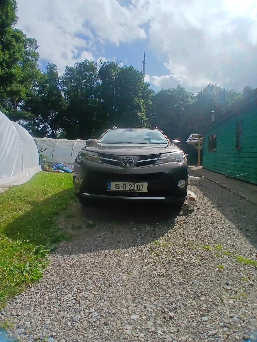 Toyota RAV4 2015 - Image 1