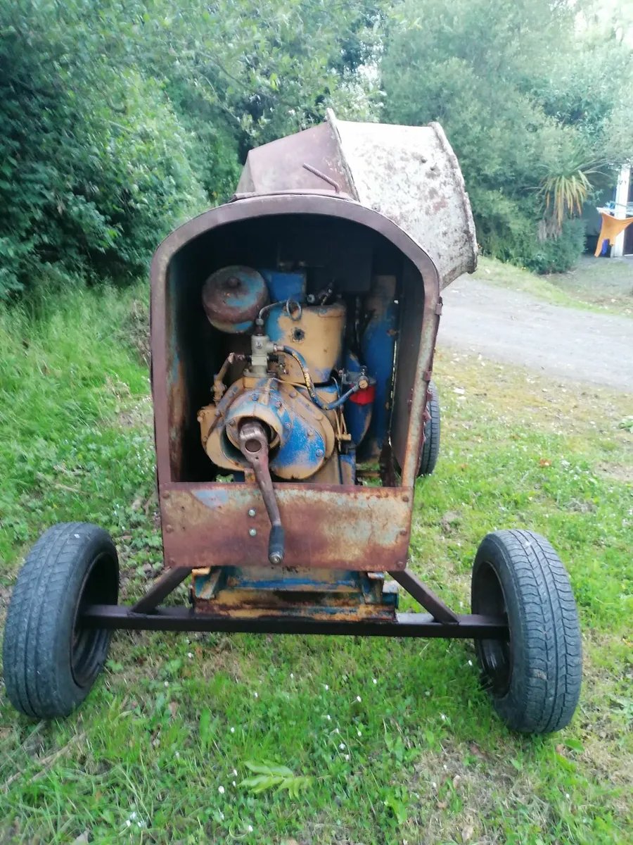 Cement mixer - Image 4