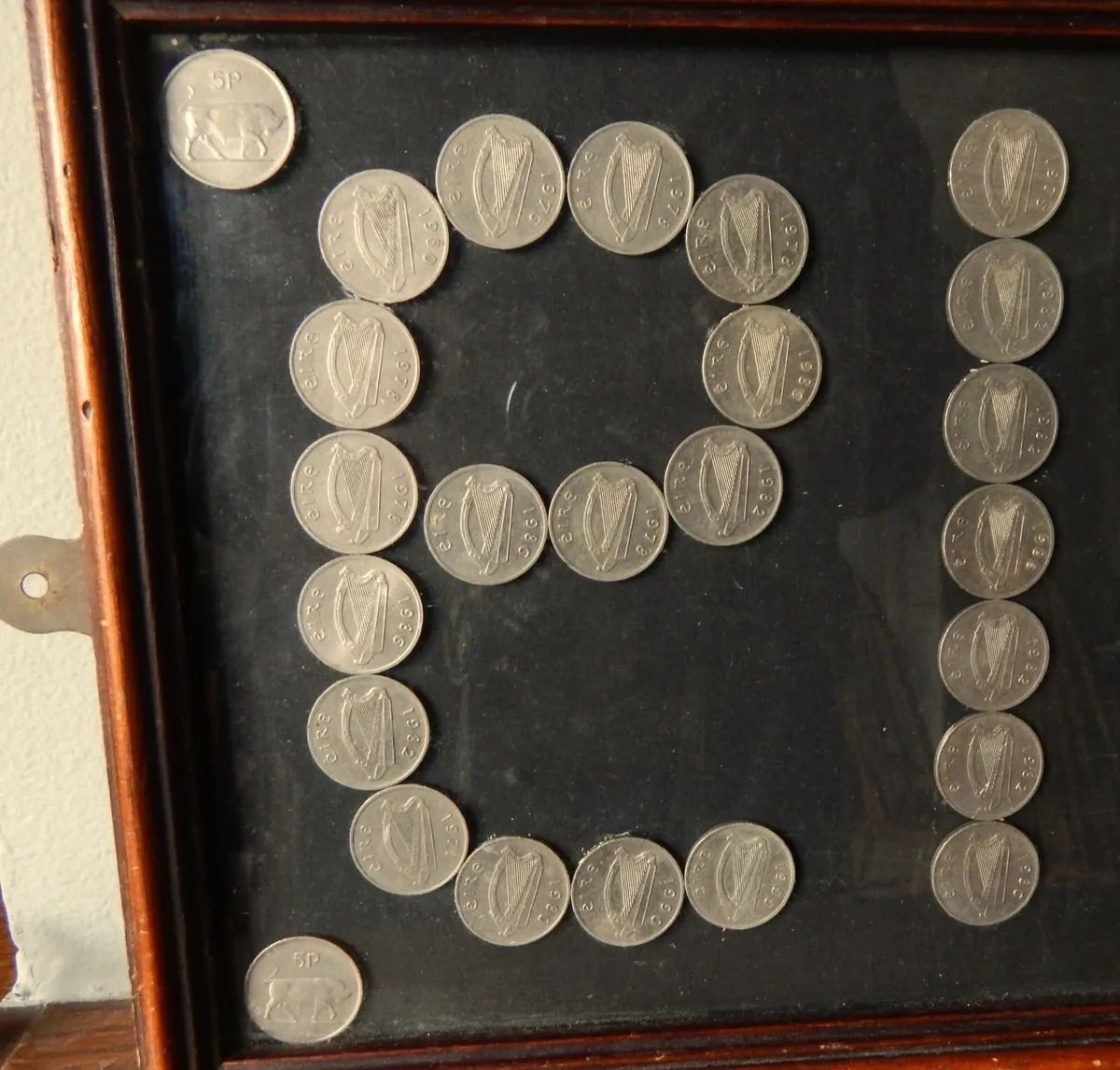 Vintage ‘Eire’ Craft Sign - Image 3