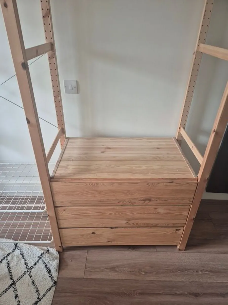 Clothes rail and drawers - Image 2