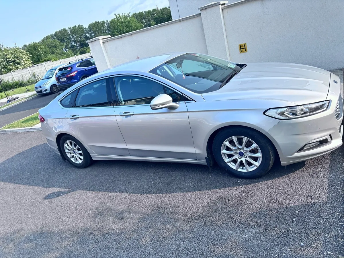 Ford mondeo - Image 2