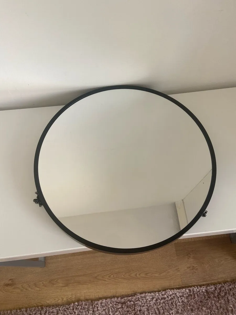 Mirror - Image 1