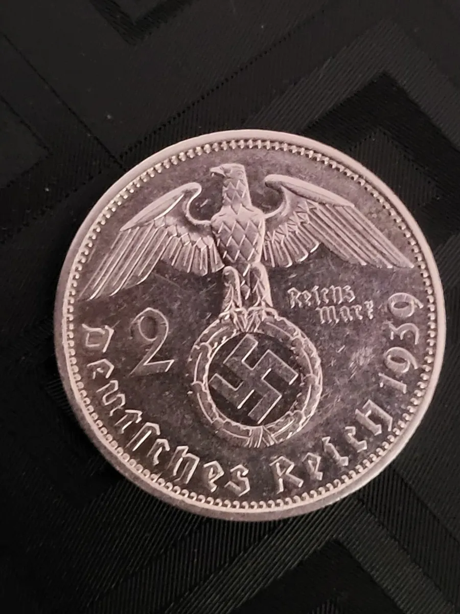 Silver 3RD REICH WW2 2 Mark coins - Image 4