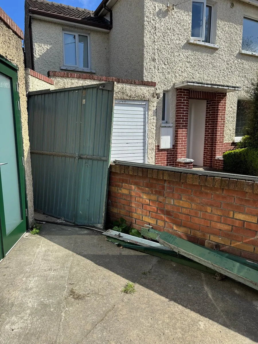 FREE garage door - Image 2