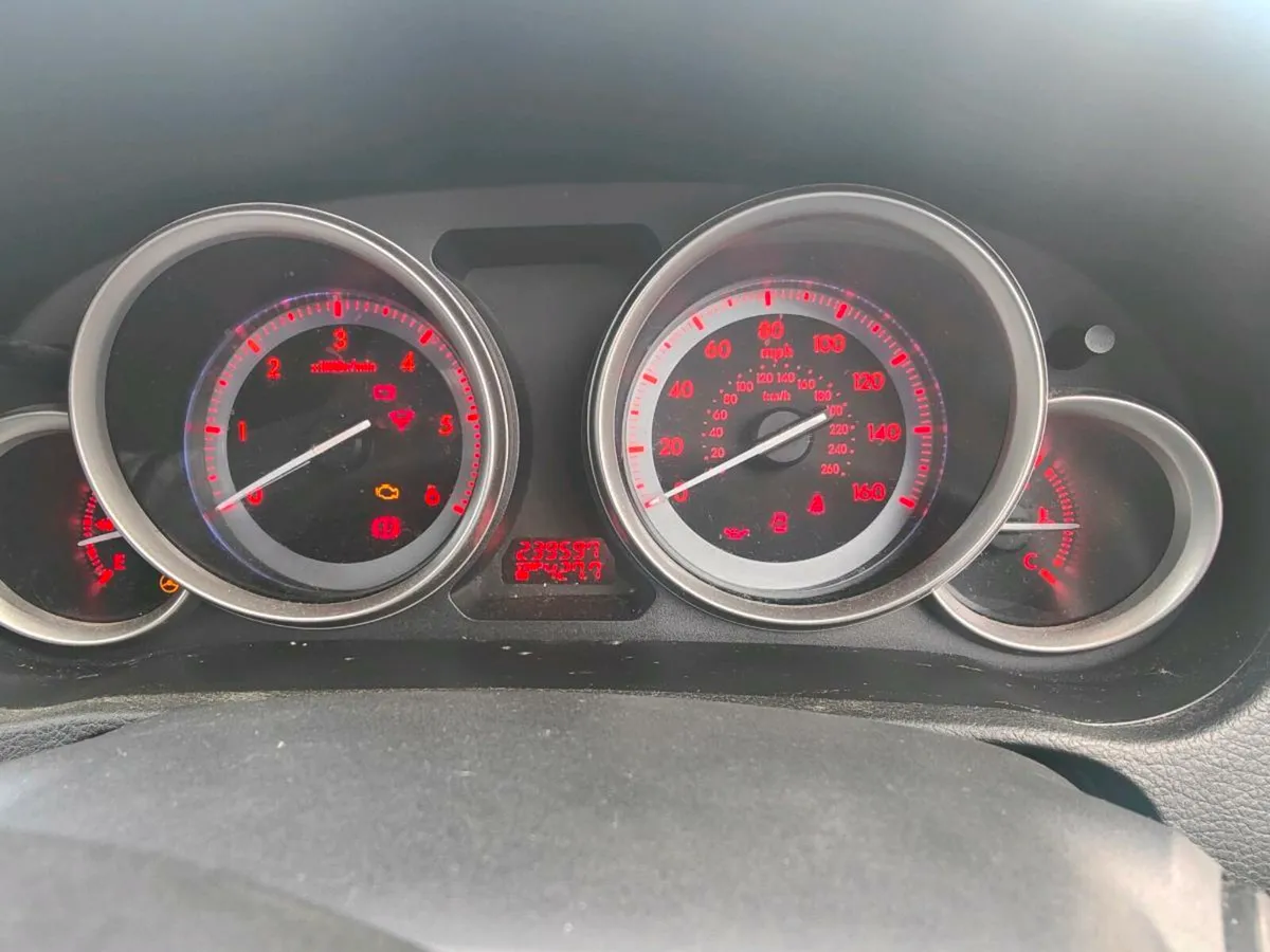 2011 Mazda 6 - Image 4