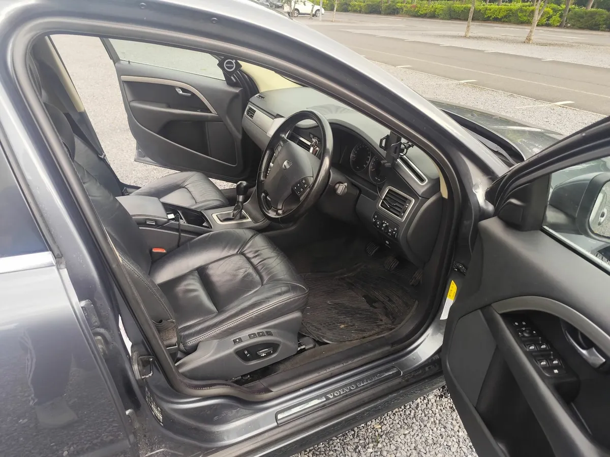 Volvo S80 Serviced+ Low Millage - Image 3