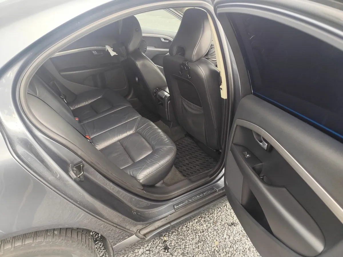 Volvo S80 Serviced+ Low Millage - Image 4
