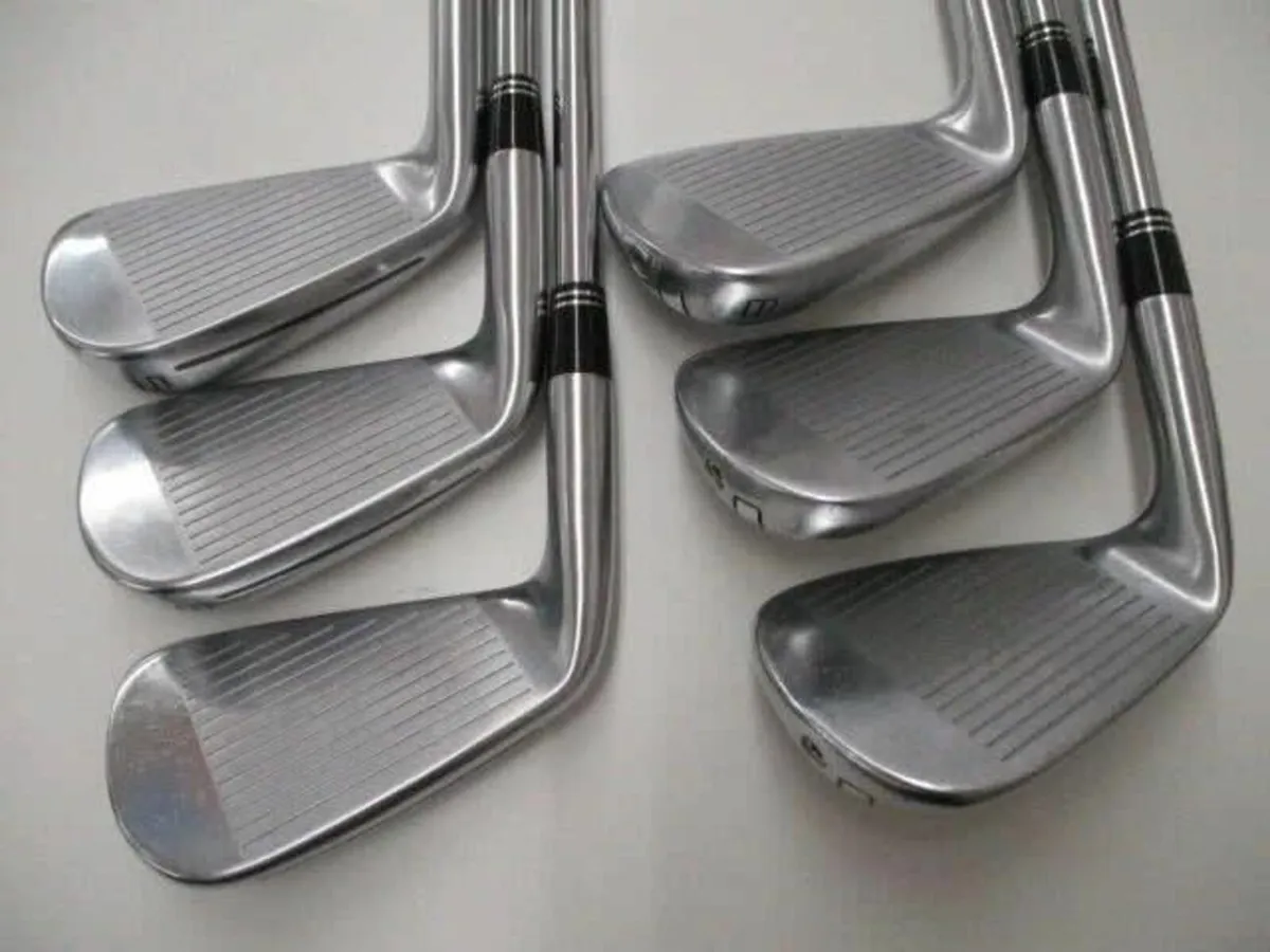 TaylorMade P790 Irons 5-PW - Image 3