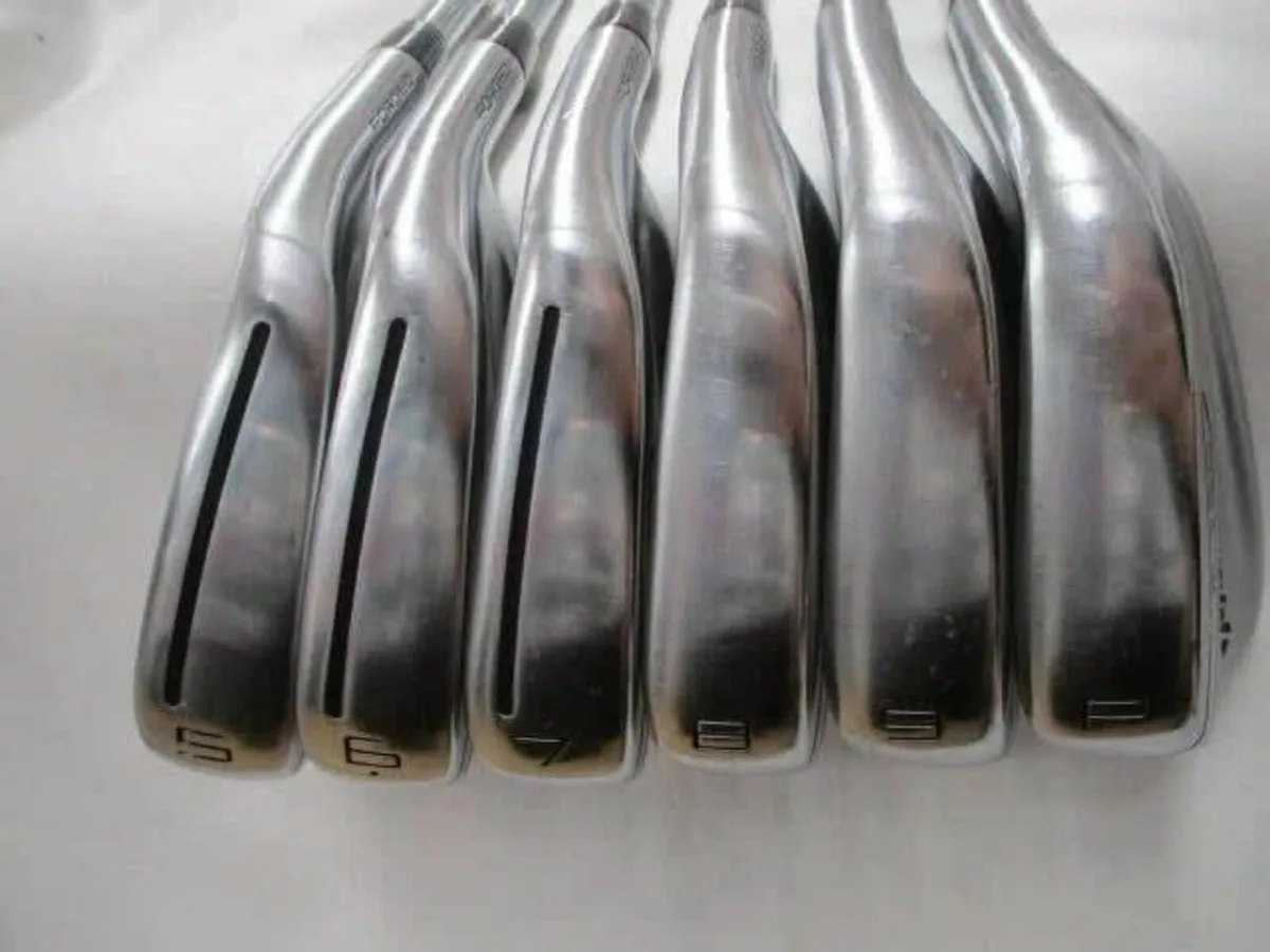 TaylorMade P790 Irons 5-PW - Image 4