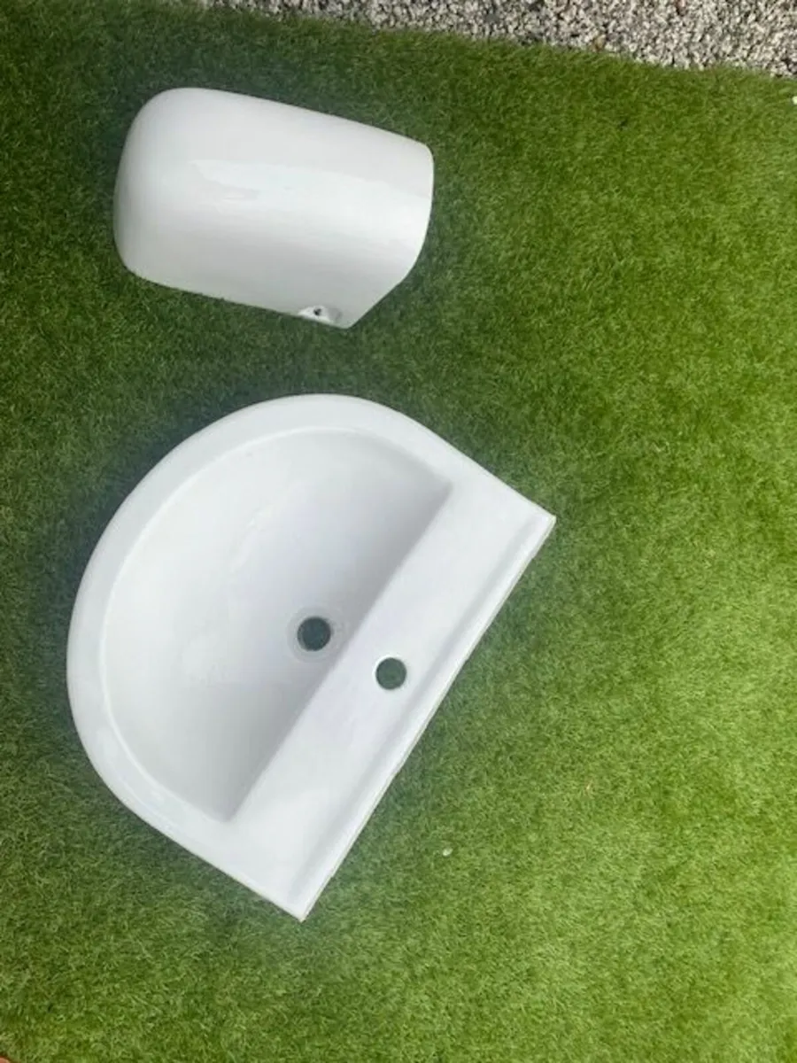 Bathroom sinks & wash basins - Image 2
