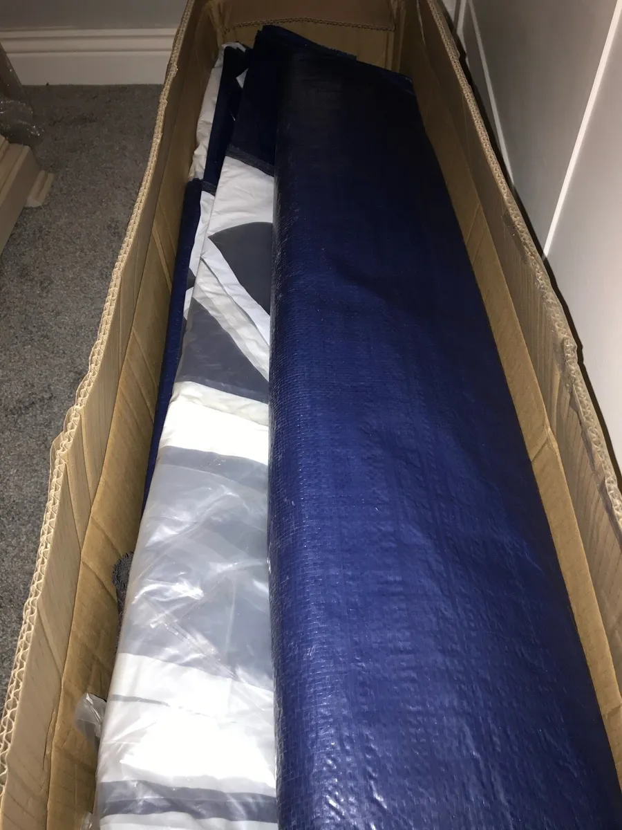 Marquee/Gazebo - brand new, still in box - Image 2