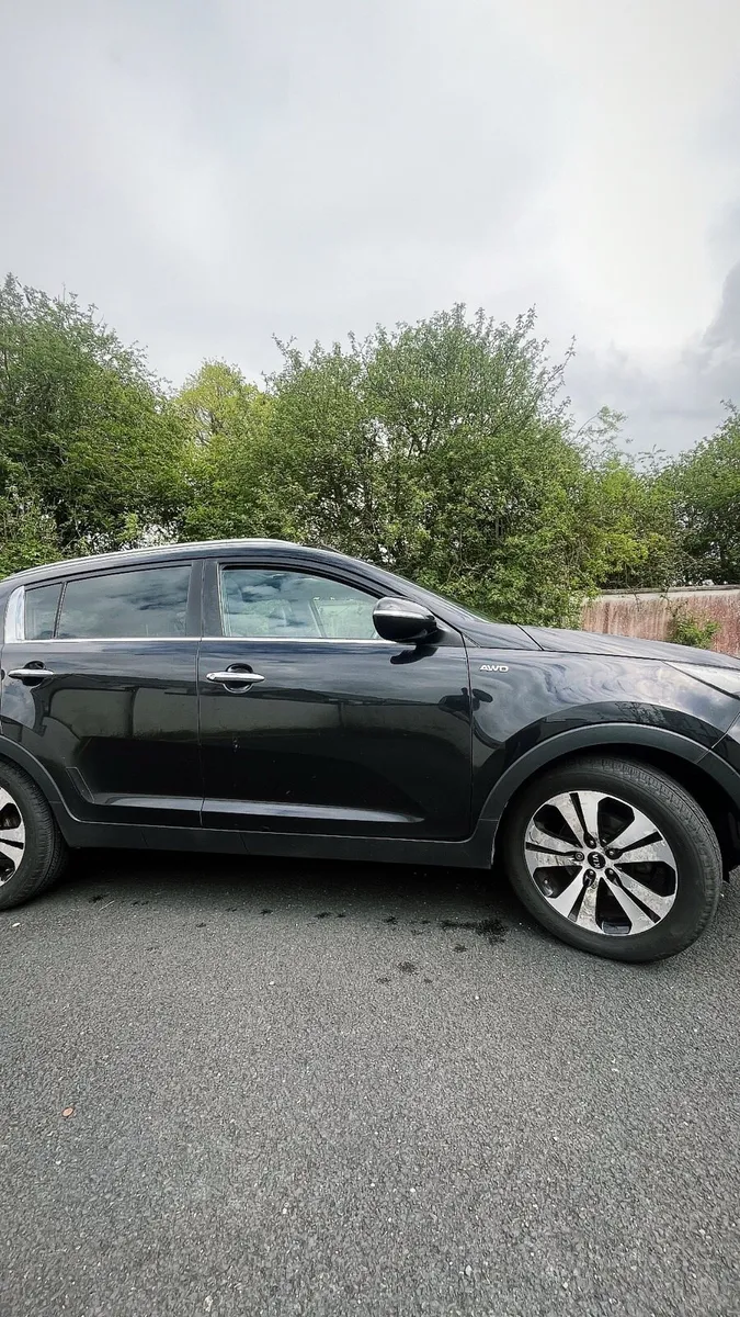 2013 Kia Sportage - Image 2