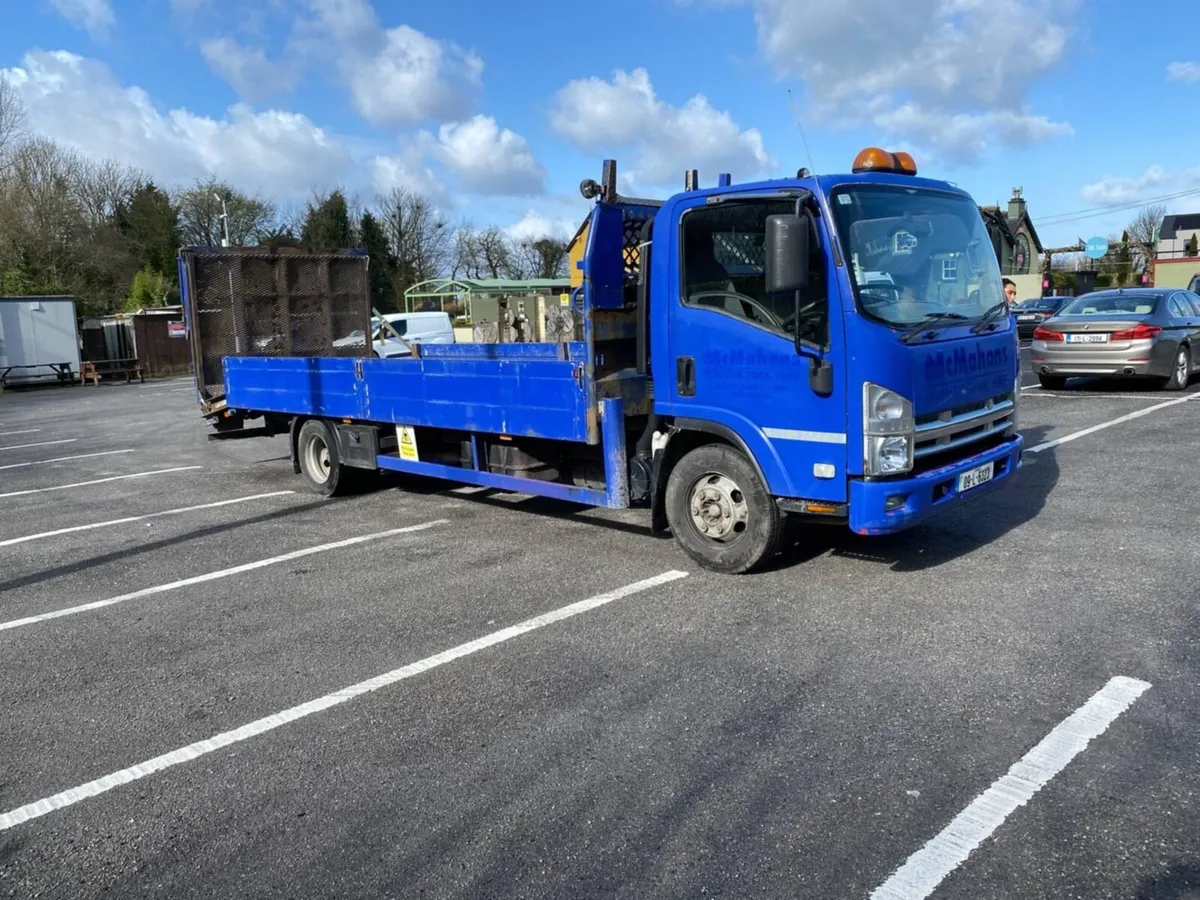 2009 Isuzu bevertail - Image 3