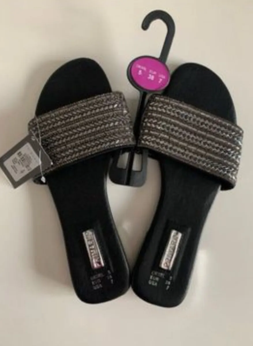 BRAND NEW Ladies Sandals Shoes Summer - Image 4