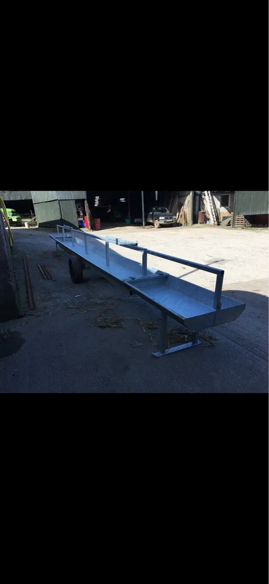 Feeding troughs - Image 4