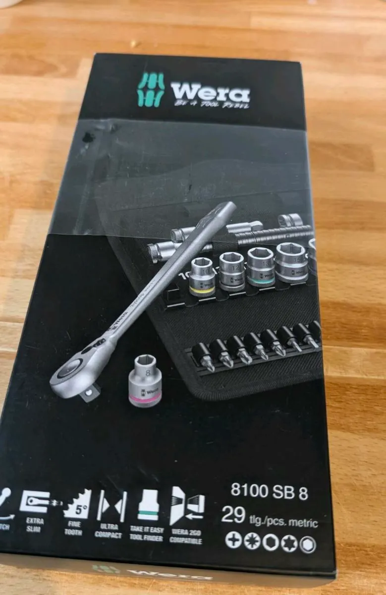Wera 3/8" 29 Piece Ratchet, Socket & Bit Set - New - Image 2