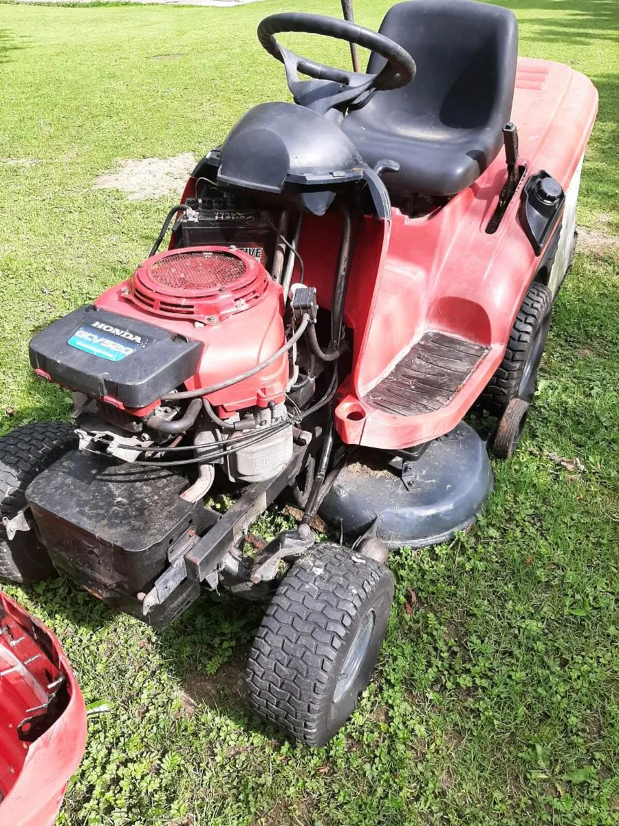 Honda ride on mower - Image 1