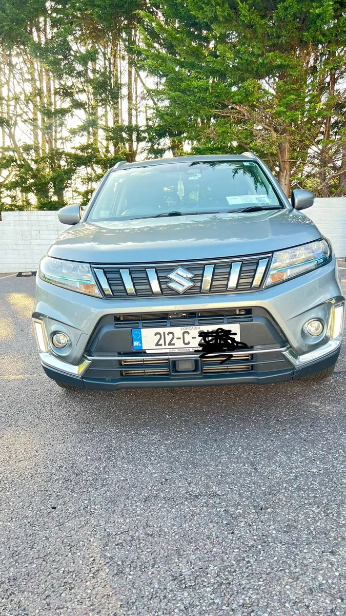 Suzuki Vitara 1.4 petrol hybrid - Image 1