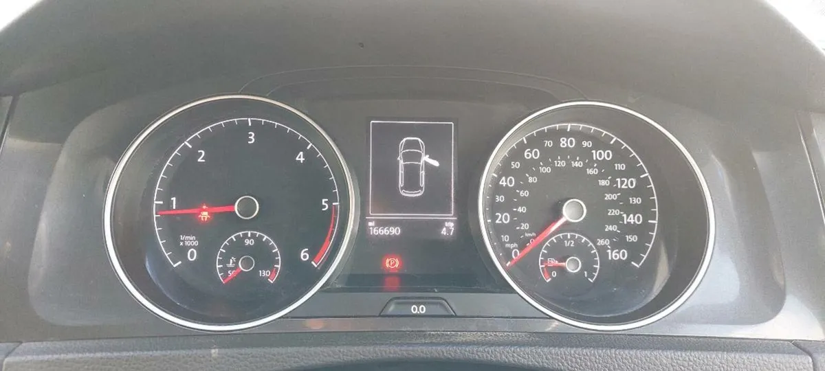 2018 Vw golf - Image 4