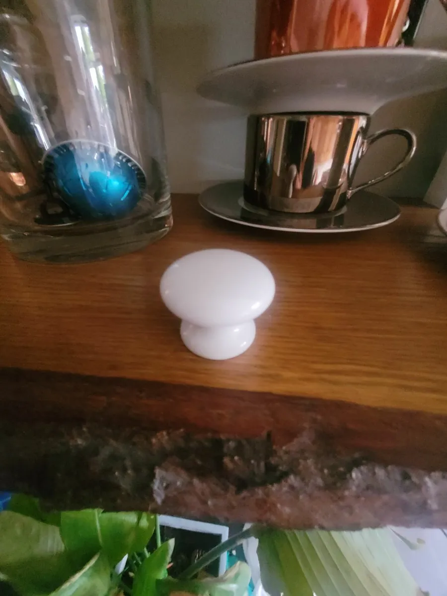 Knobs for drawers/wardrobes - Image 2