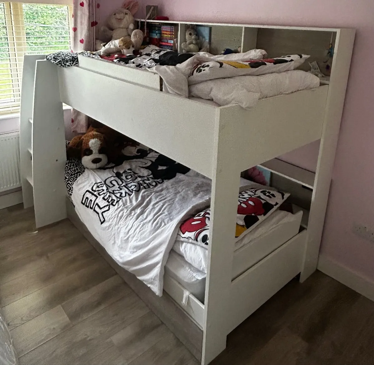 Bunk bed