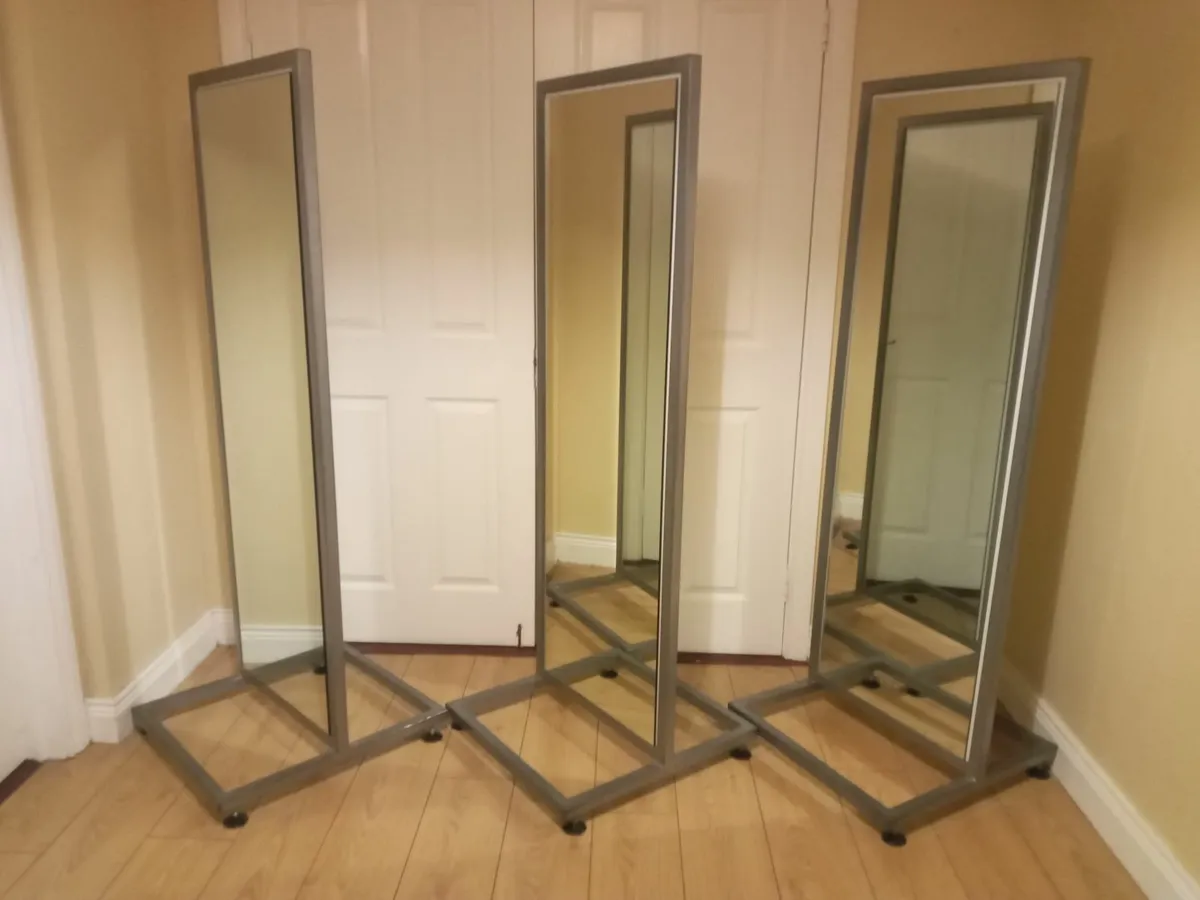 Delivery - 3 x Retail Mirrors Double Sided - Image 3
