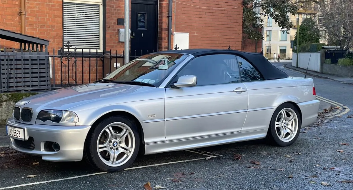 BMW 3-Series 2003 - Image 1
