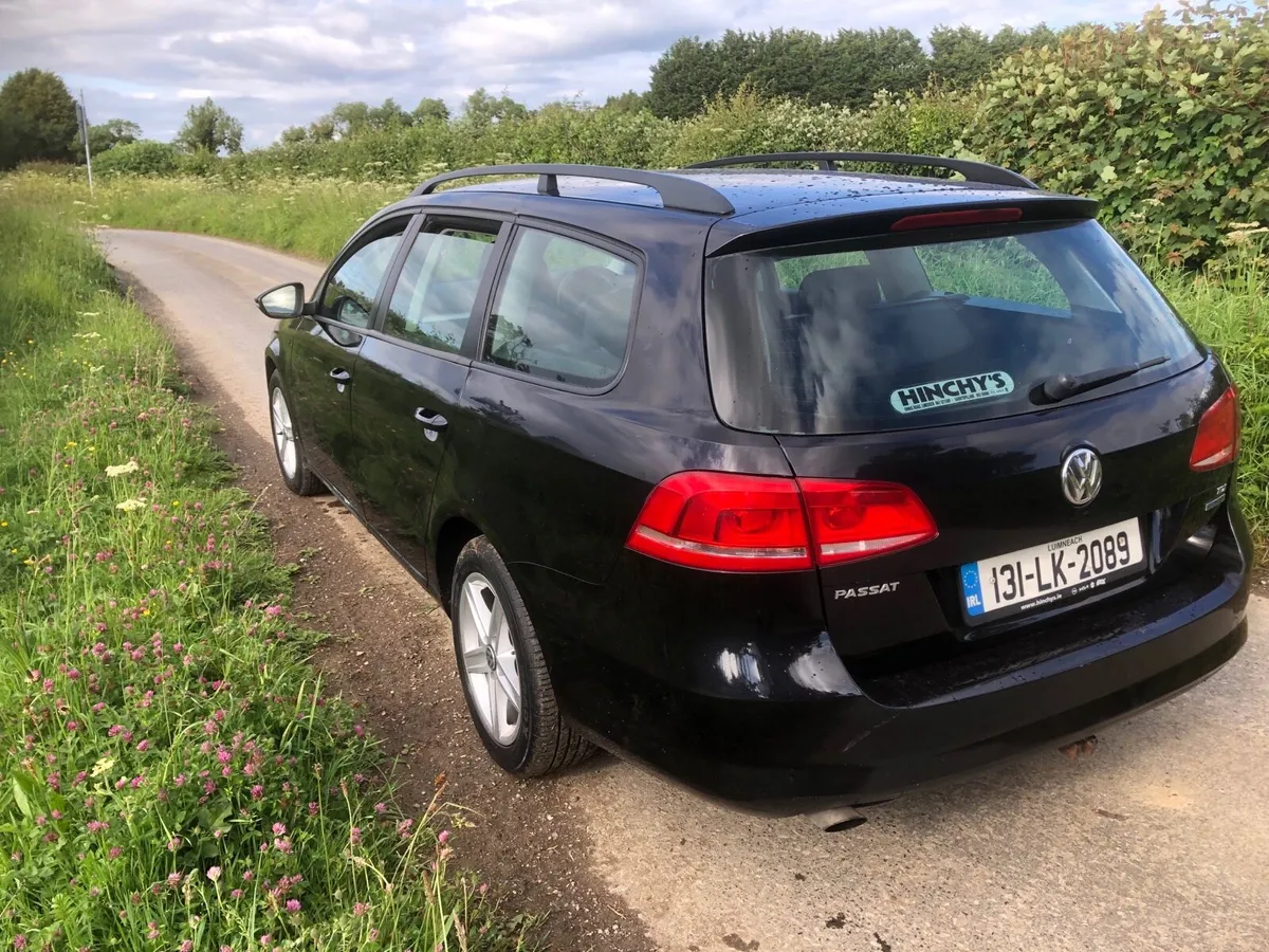 VW Passat 1.6 Estate - Image 3