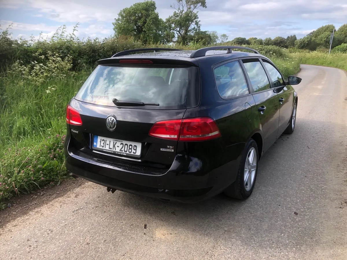 VW Passat 1.6 Estate - Image 4