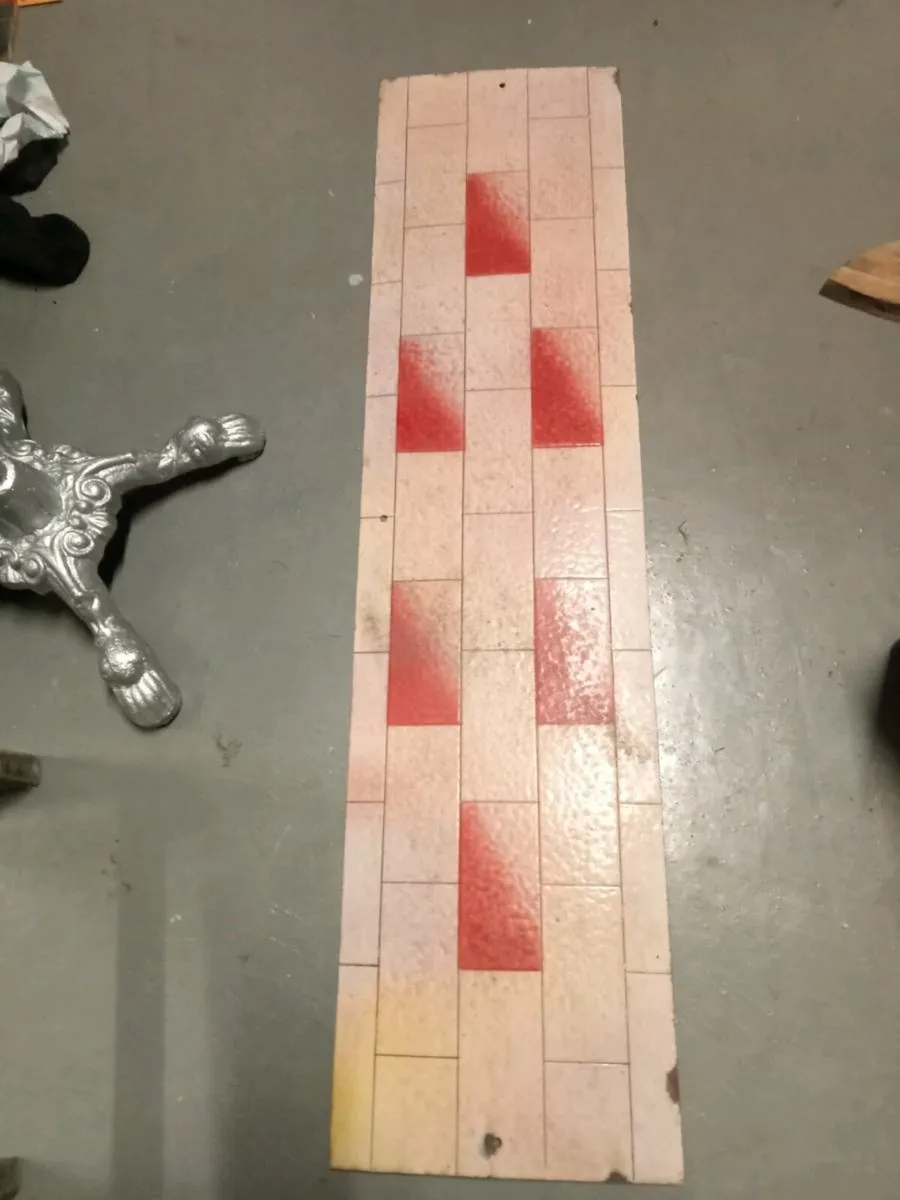 Old tile affect enamel sign - Image 1