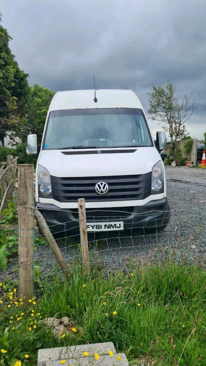 Volkswagen Crafter race van - Image 4