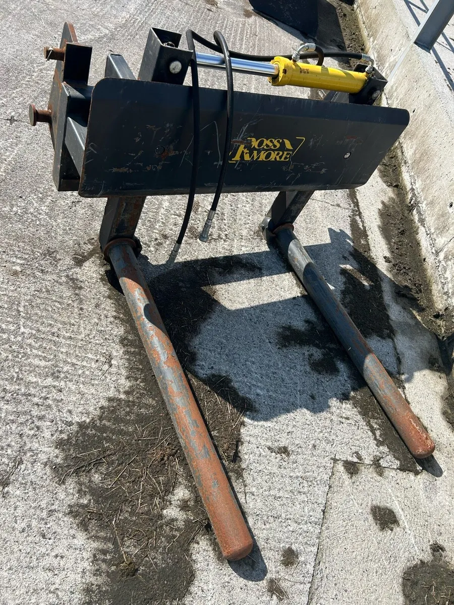 Bale handler - Image 2