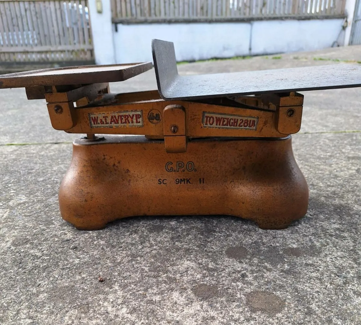 Avery postal scales - Image 3