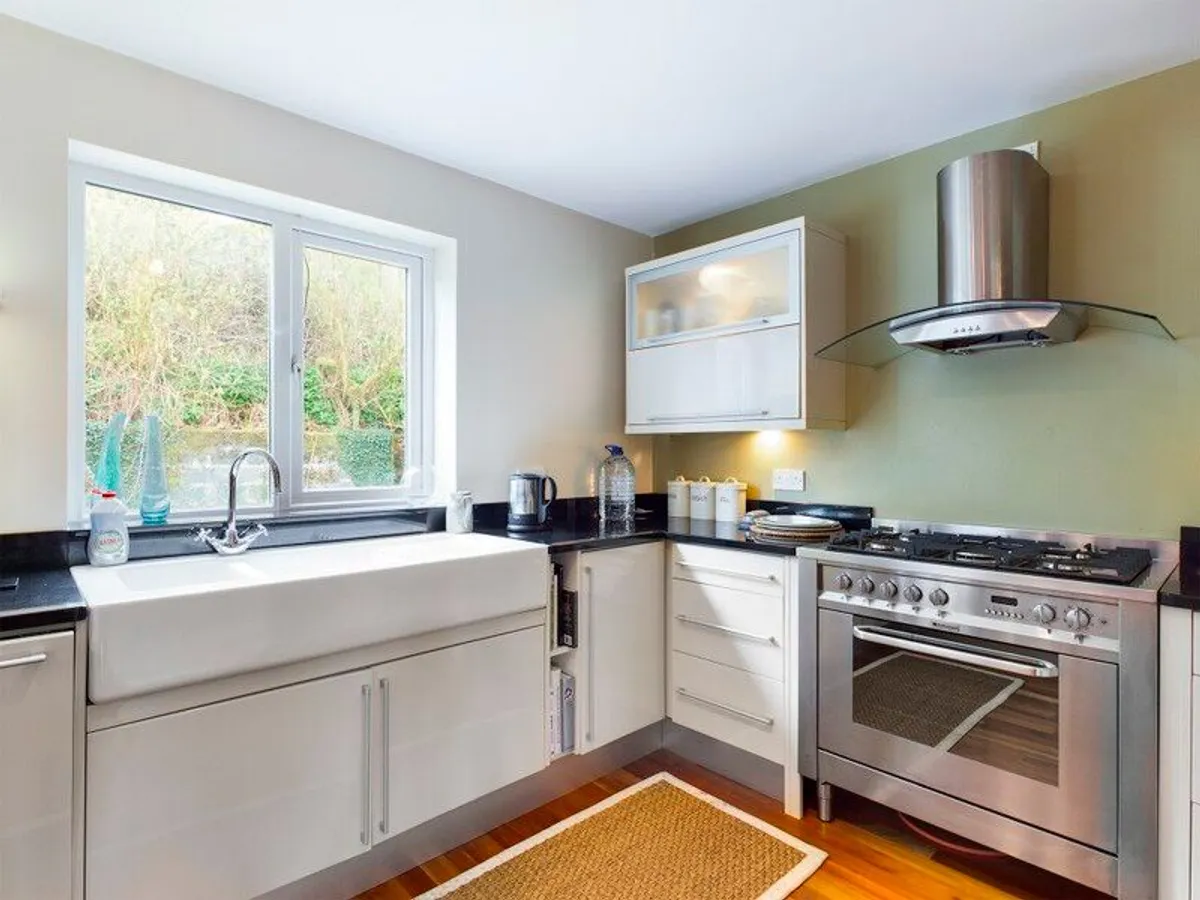 Kitchen for Sale - Image 1
