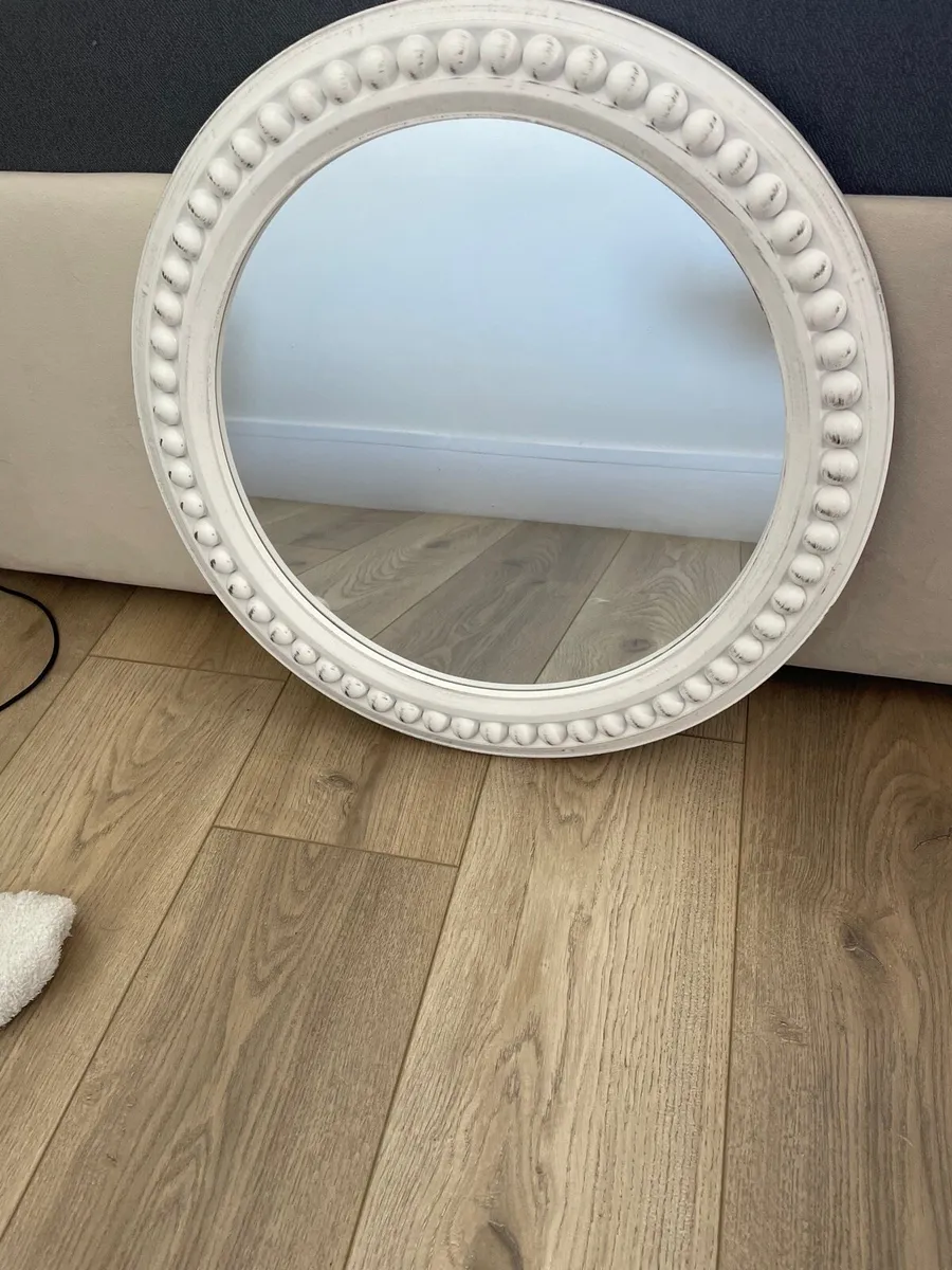 Round mirror - Image 1