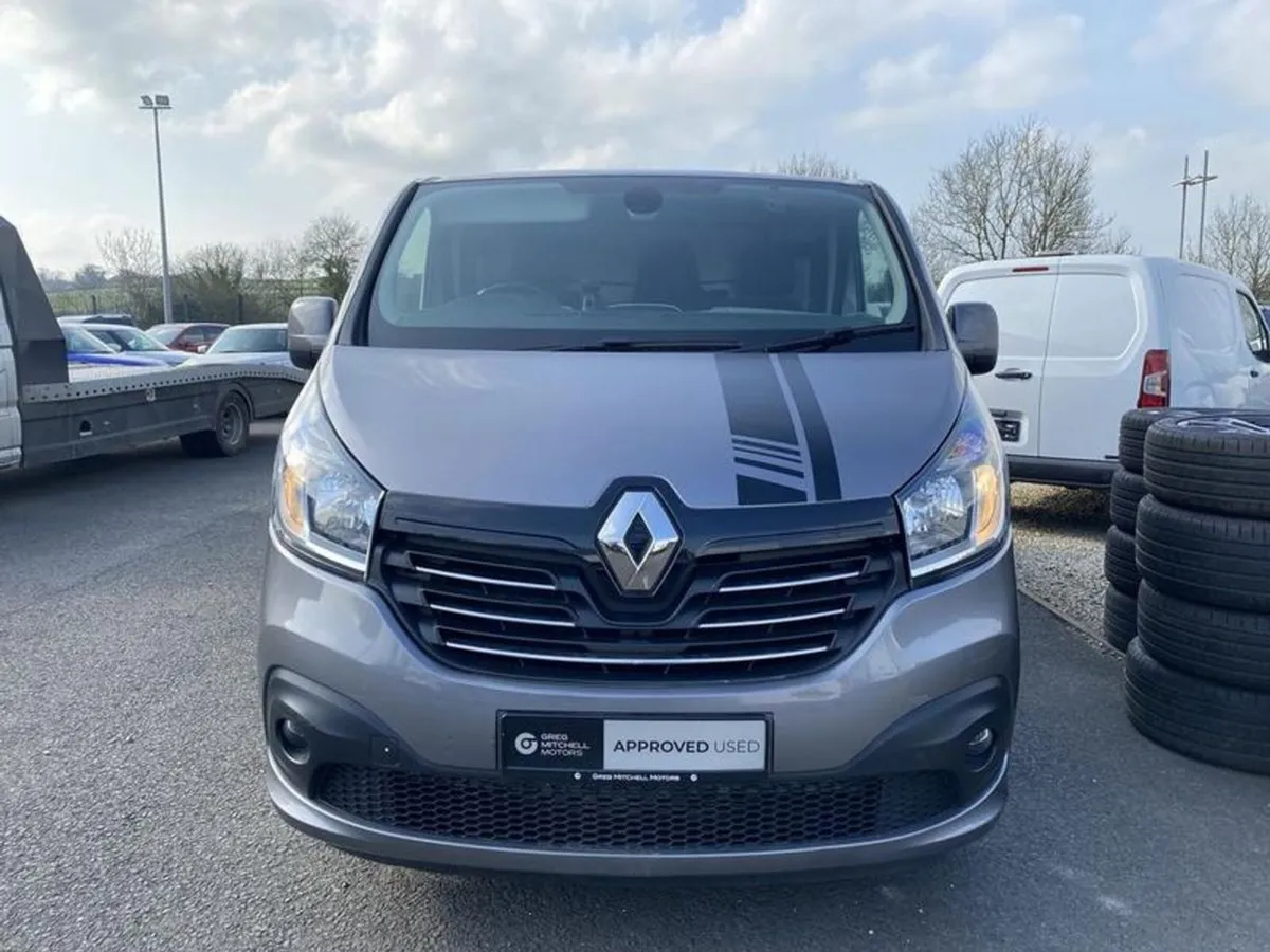 Renault Trafic SWB Special Edition Sl27 Energy dC - Image 2