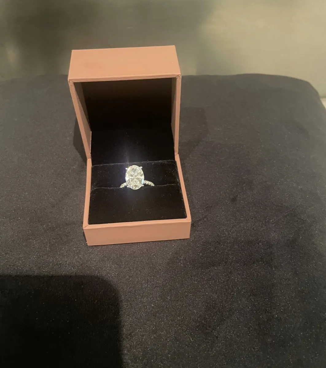 Diamond Ring 14k white gold - Image 1