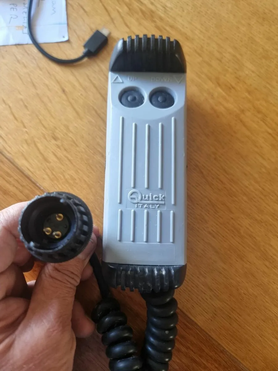 Quick hand held remote control