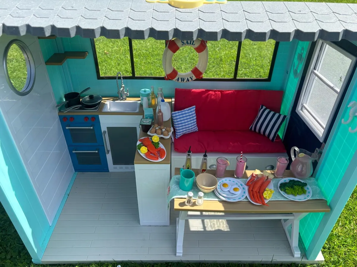 Our Generation beach house camper jeep car - Image 1
