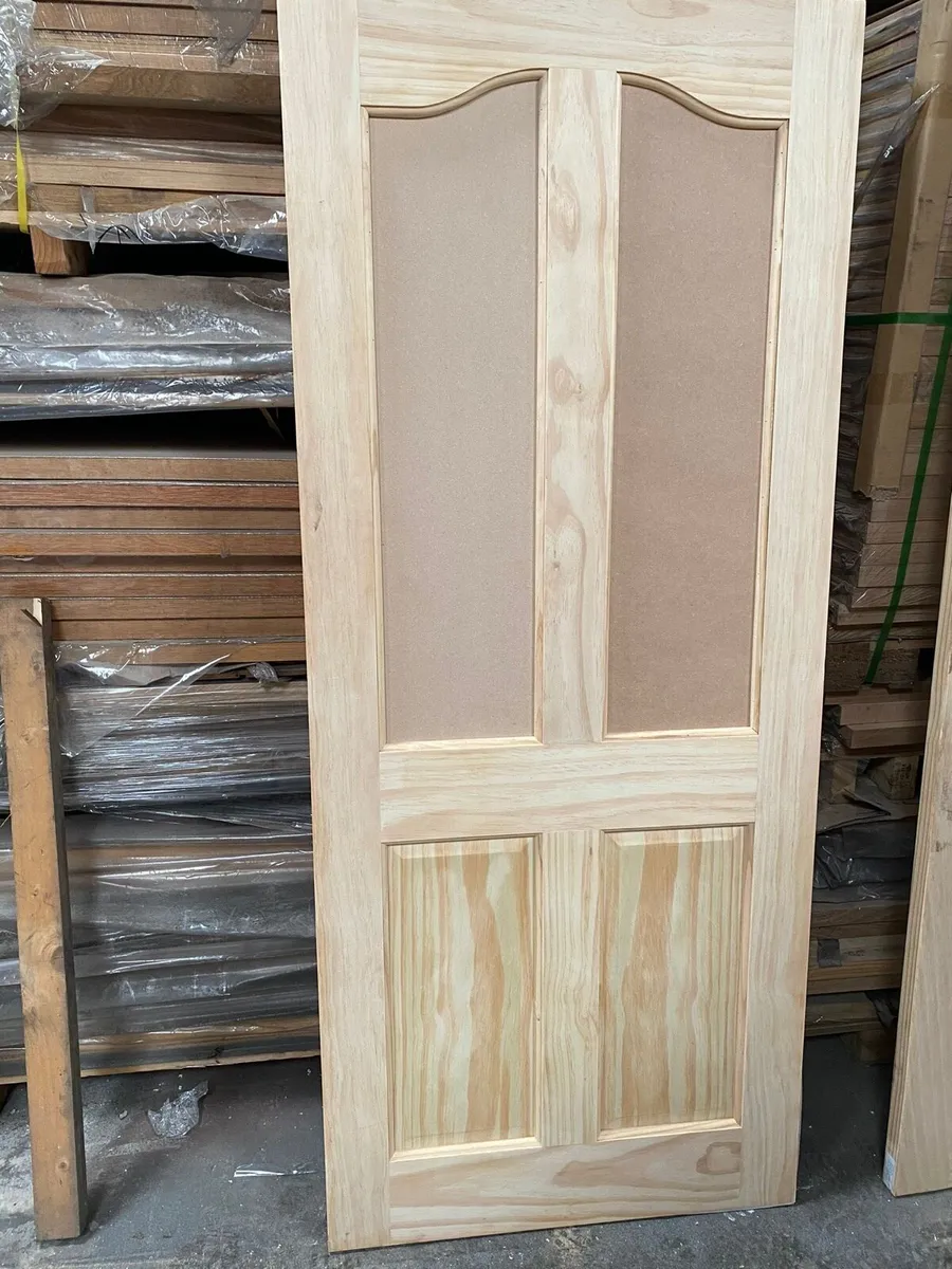 Solid core clear pine doors ready for prime! - Image 2