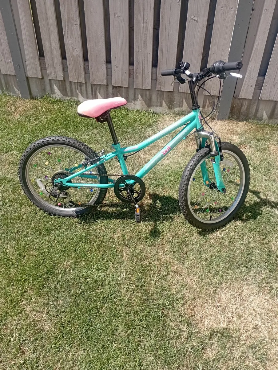 Girls bike - Image 1