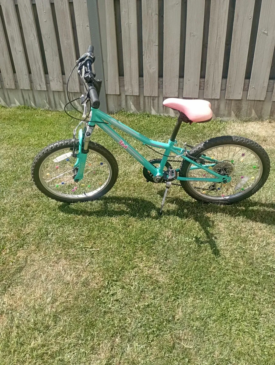 Girls bike - Image 2