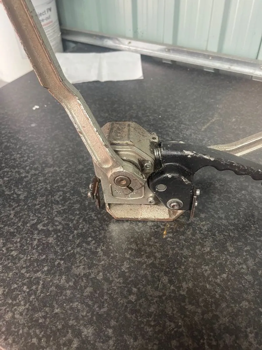 Steel strapping tool - Image 3