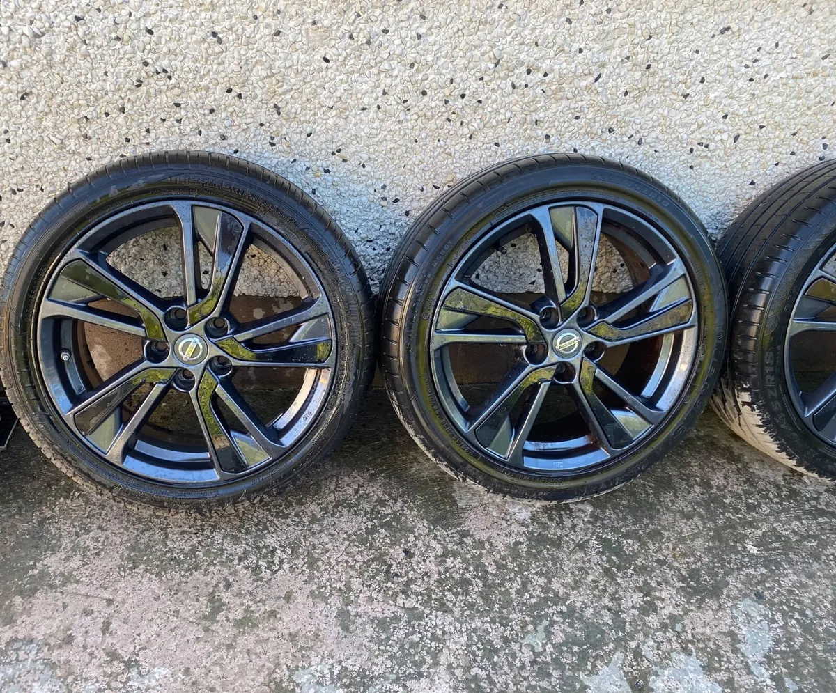 OEM Nissan Alloys 18inch 5x114.3 - Image 3