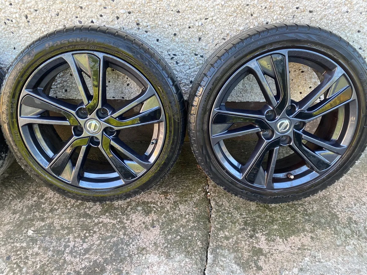 OEM Nissan Alloys 18inch 5x114.3 - Image 2