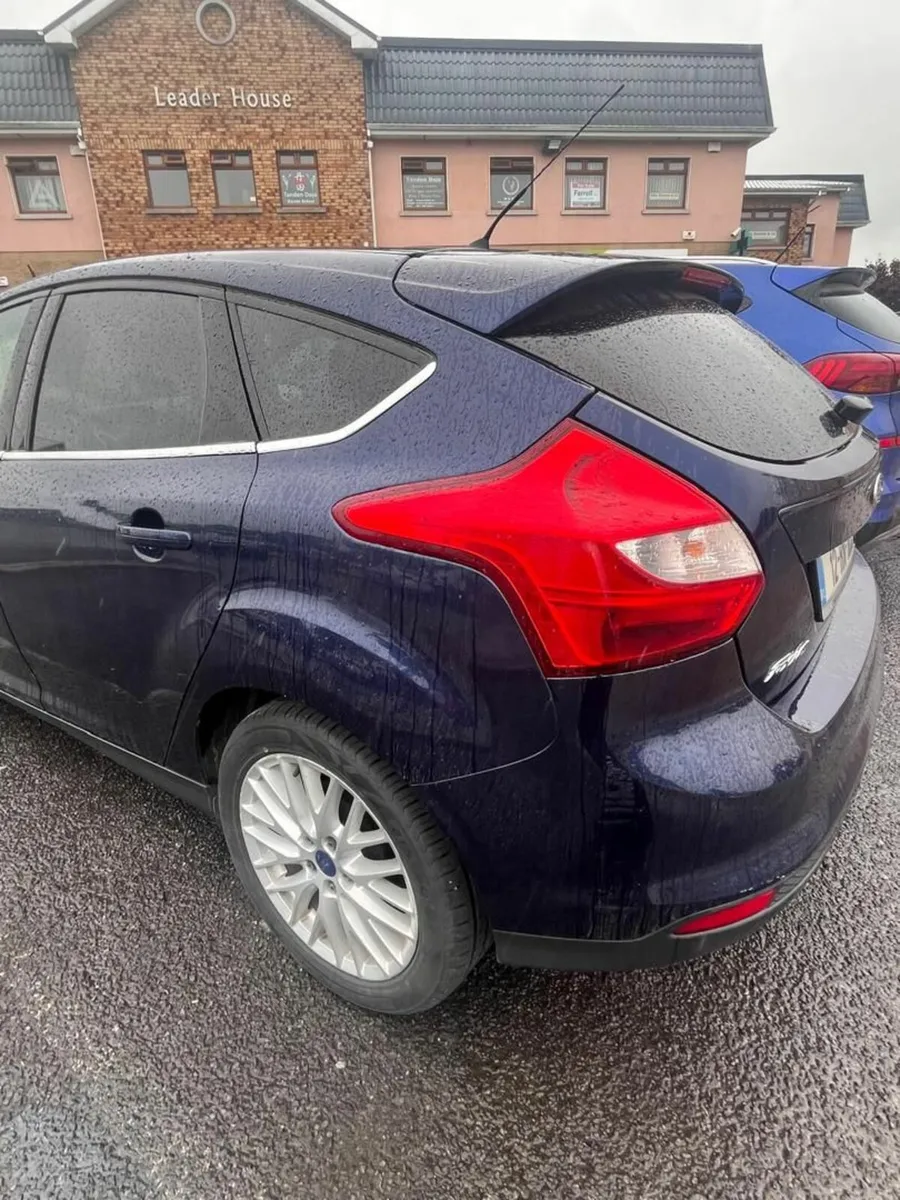 Ford Focus 2012 - Image 1