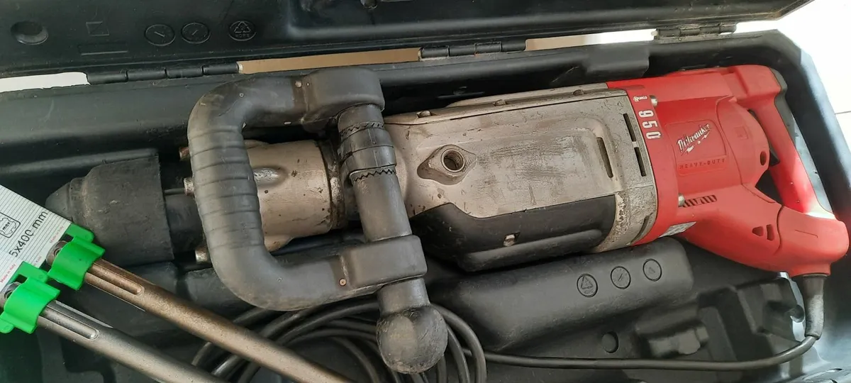 Milwaukee K950S Sds Max 2 Mode 110v - Image 3