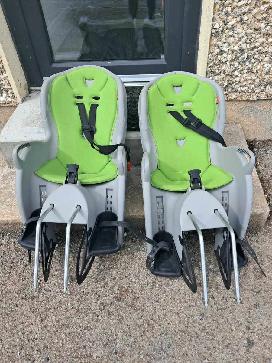 Hamax kids bike seats - Image 1