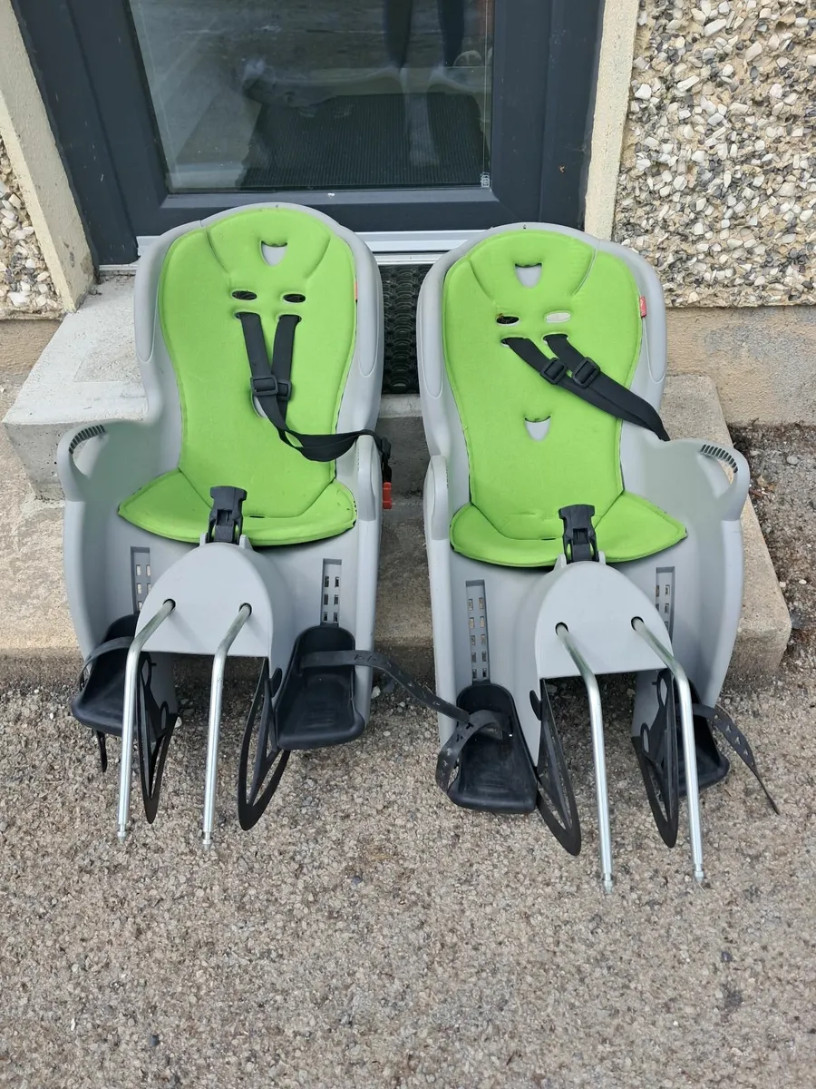 Hamax kids bike seats - Image 2